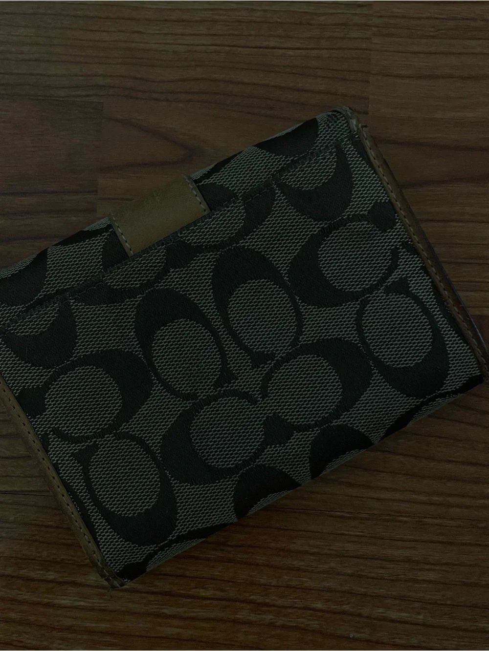 Vintage brown / beige coach trifold wallet - signs of wear pictured